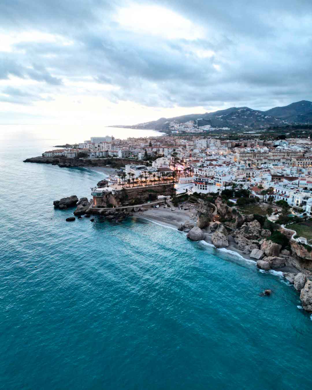 Donde dormir en Malaga con niños: zona Pedregalejo